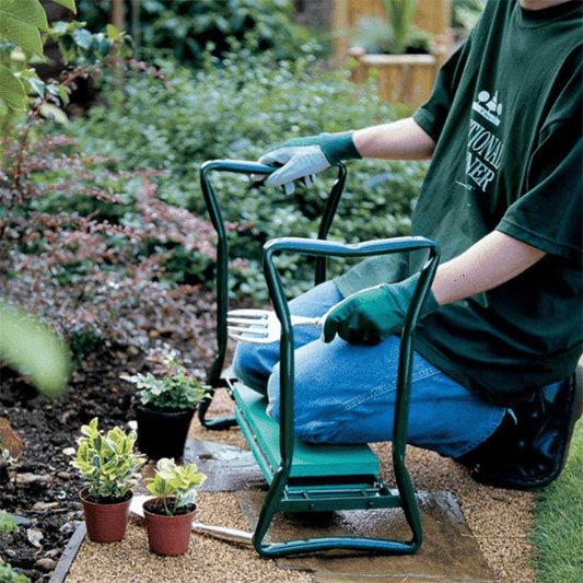 Lightweight and Foldable Garden Kneeler