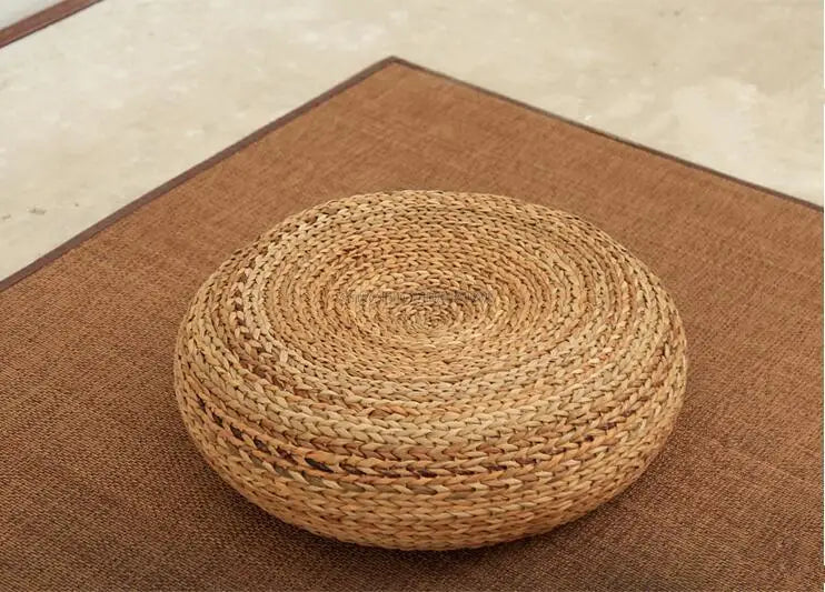 Handcrafted Eco-friendly Breathable Padded Knitted Straw Seat Cushion Banana Bark Pouf Ottoman