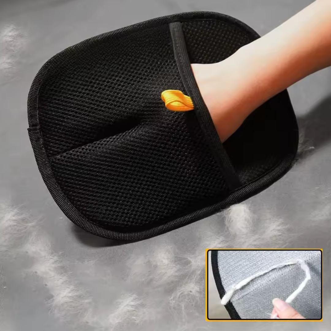 The Magic Pet Hair Lifting Glove
